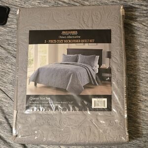 Gray 3-Piece Cozy Microfiber Quilt Set